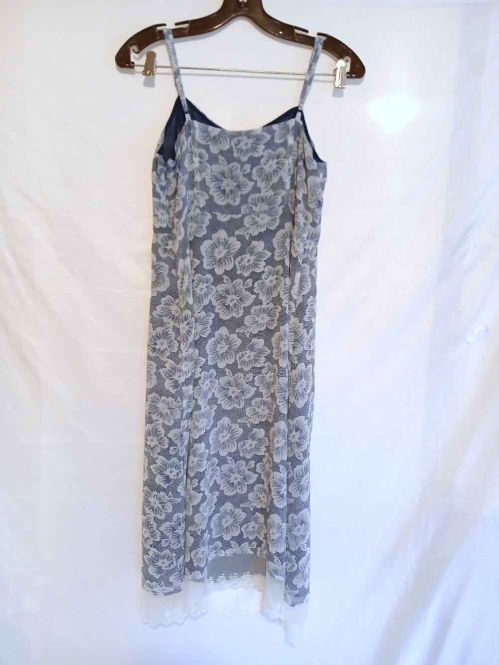 Fashion Week Blue White Floral Lace Print Slip Dress M Boho Cottagecore Feminine - Picture 8 of 9